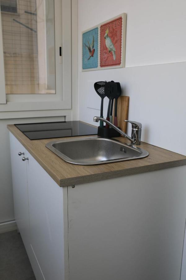 Interno 11 City View With Kitchen - 70 Mq Bari Exterior photo